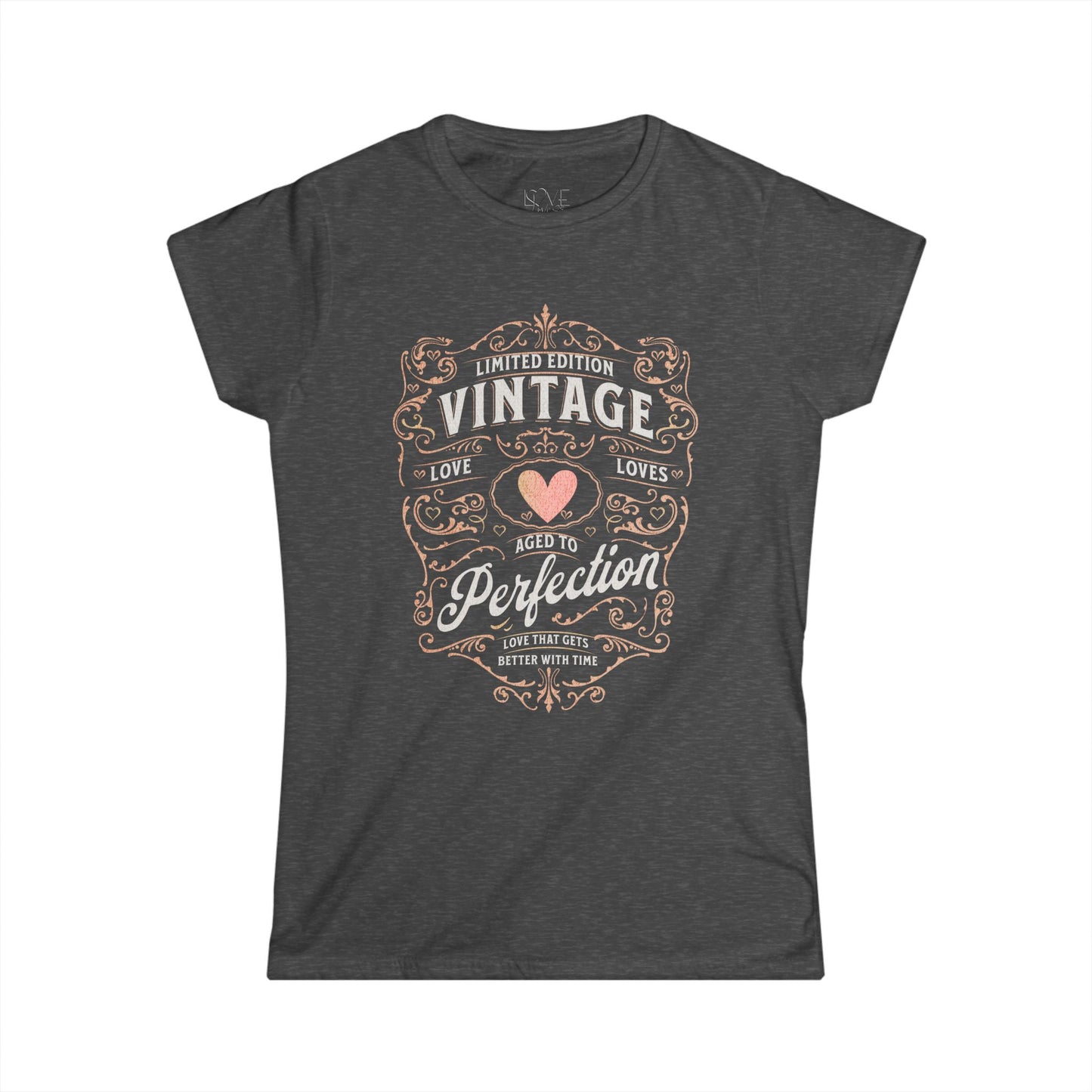 "Vintage LoveLoves" WOMEN'S TEE